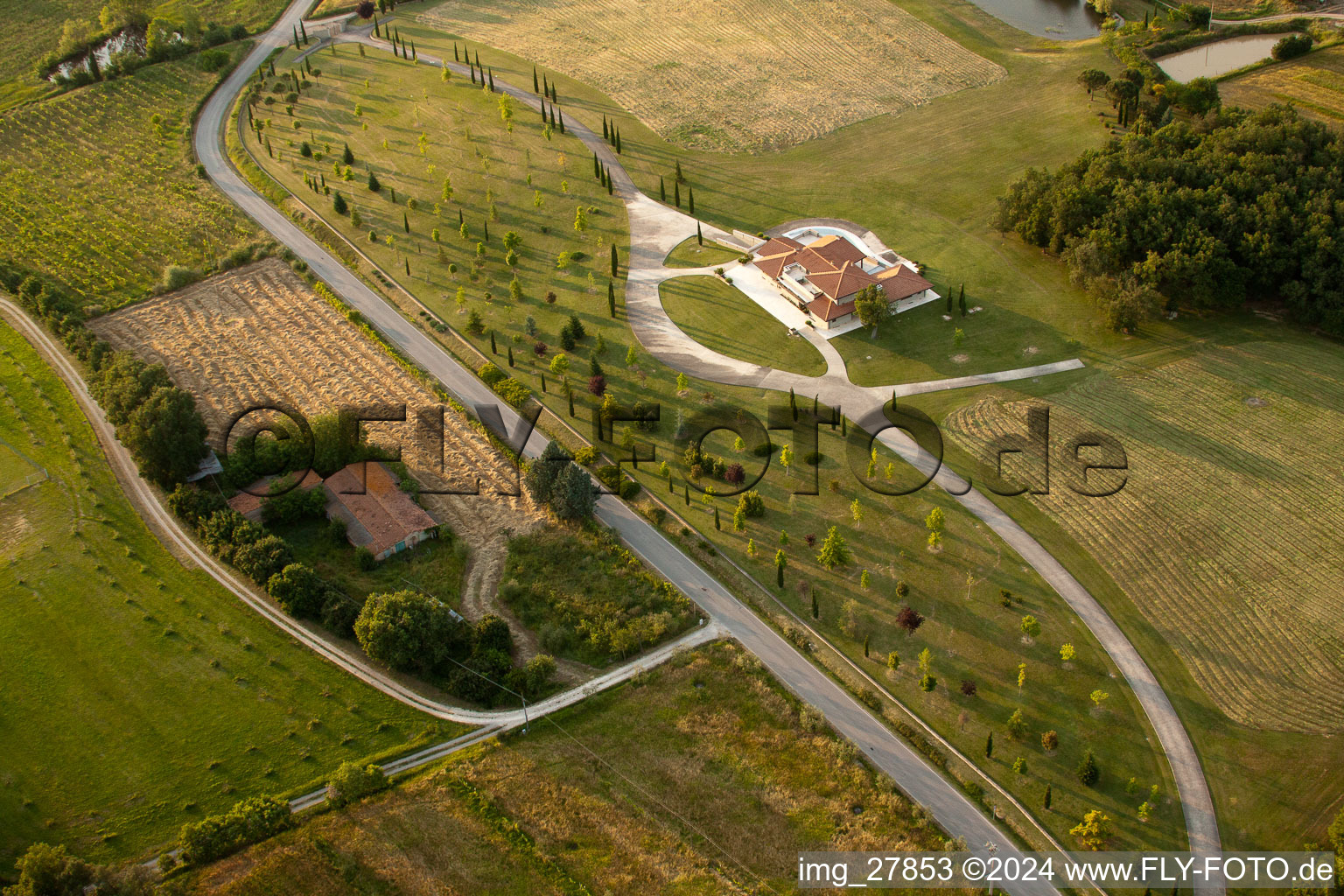 Vue aérienne de Maison de vacances à Macchia della Madonna à Cortona dans le département Arezzo, Italie