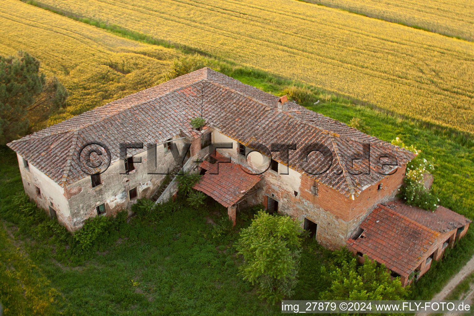 Vue aérienne de Creti dans le département Toscane, Italie