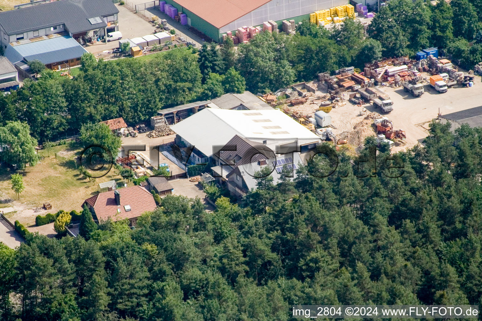 Vue aérienne de Zone industrielle W à Hatzenbühl dans le département Rhénanie-Palatinat, Allemagne