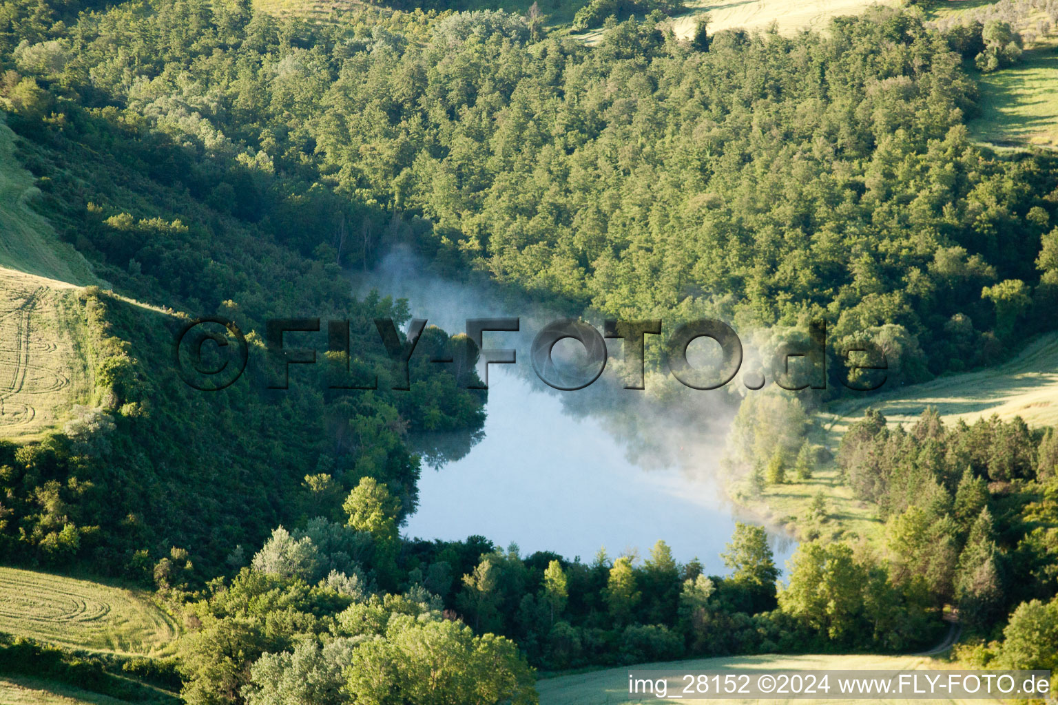 Vue aérienne de San Giovanni d'Asso dans le département Toscane, Italie