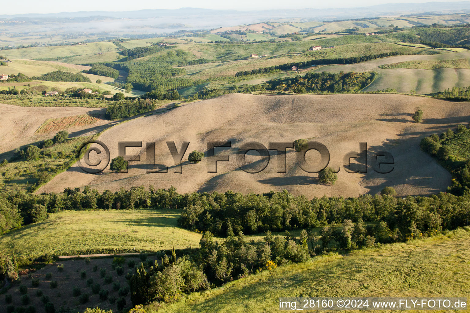 Vue aérienne de Vergelle dans le département Toscane, Italie