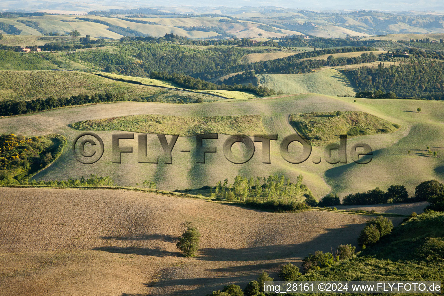 Vue aérienne de Vergelle dans le département Toscane, Italie