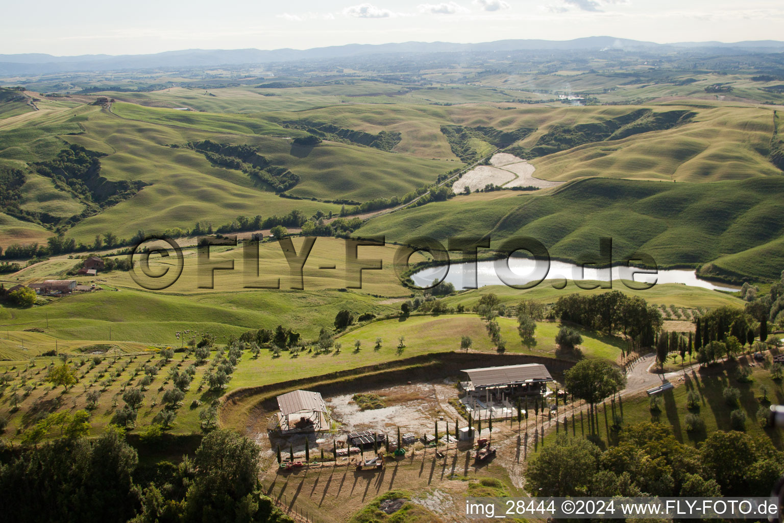 Vue aérienne de Colonna di Grillo dans le département Toscane, Italie