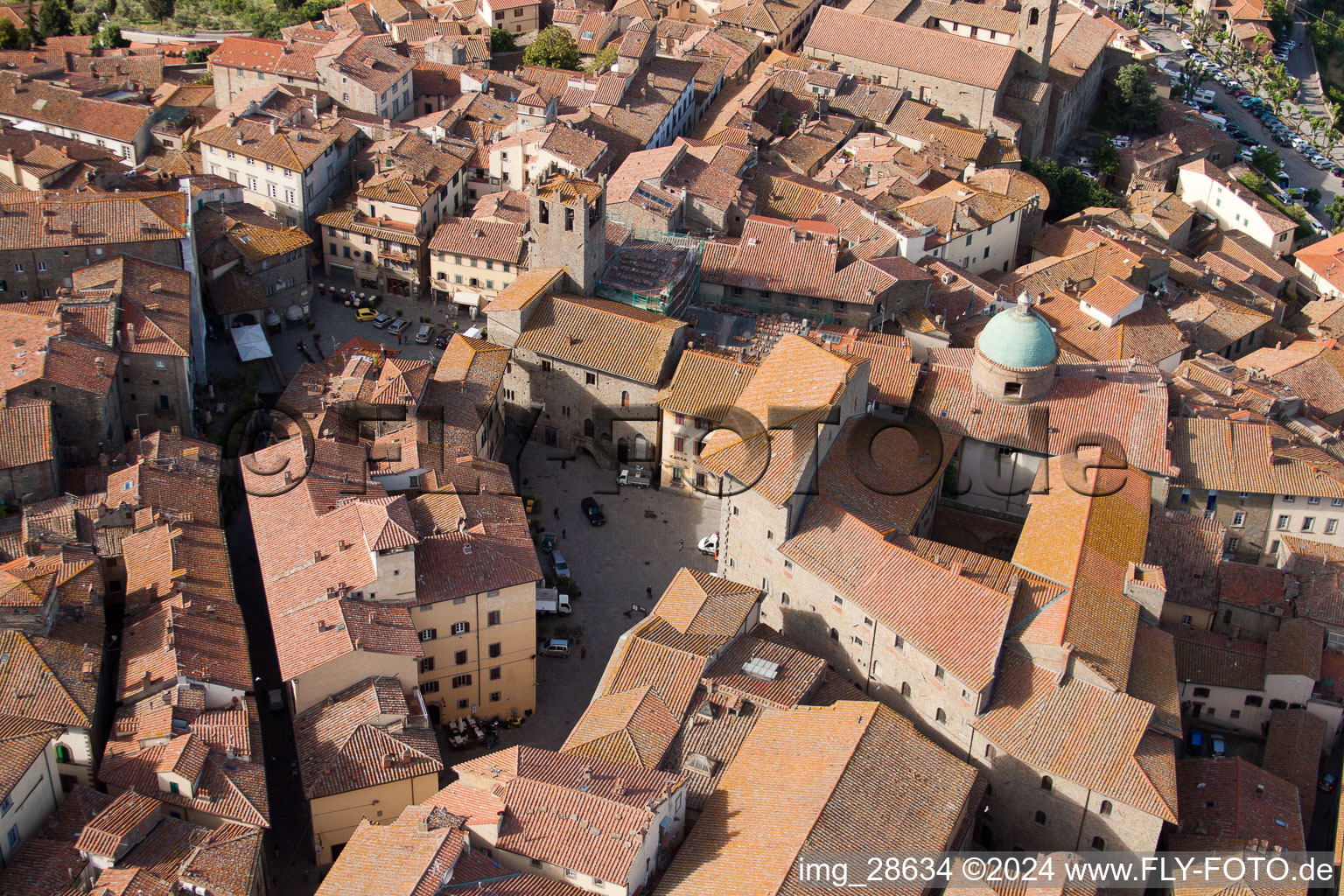 Vue aérienne de Cortona dans le département Arezzo, Italie