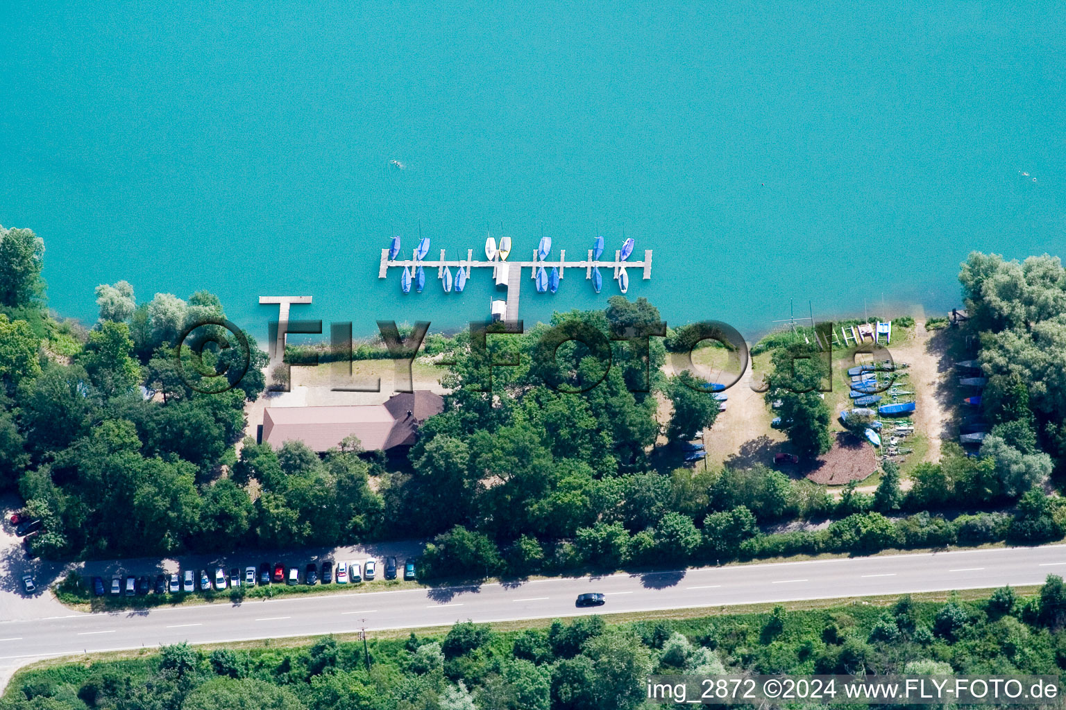 Vue aérienne de Club de voile à le quartier Leopoldshafen in Eggenstein-Leopoldshafen dans le département Bade-Wurtemberg, Allemagne