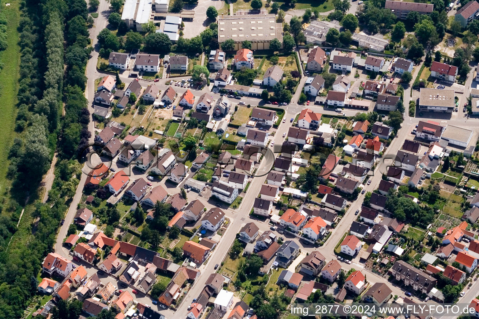 Quartier Leopoldshafen in Eggenstein-Leopoldshafen dans le département Bade-Wurtemberg, Allemagne vue d'en haut