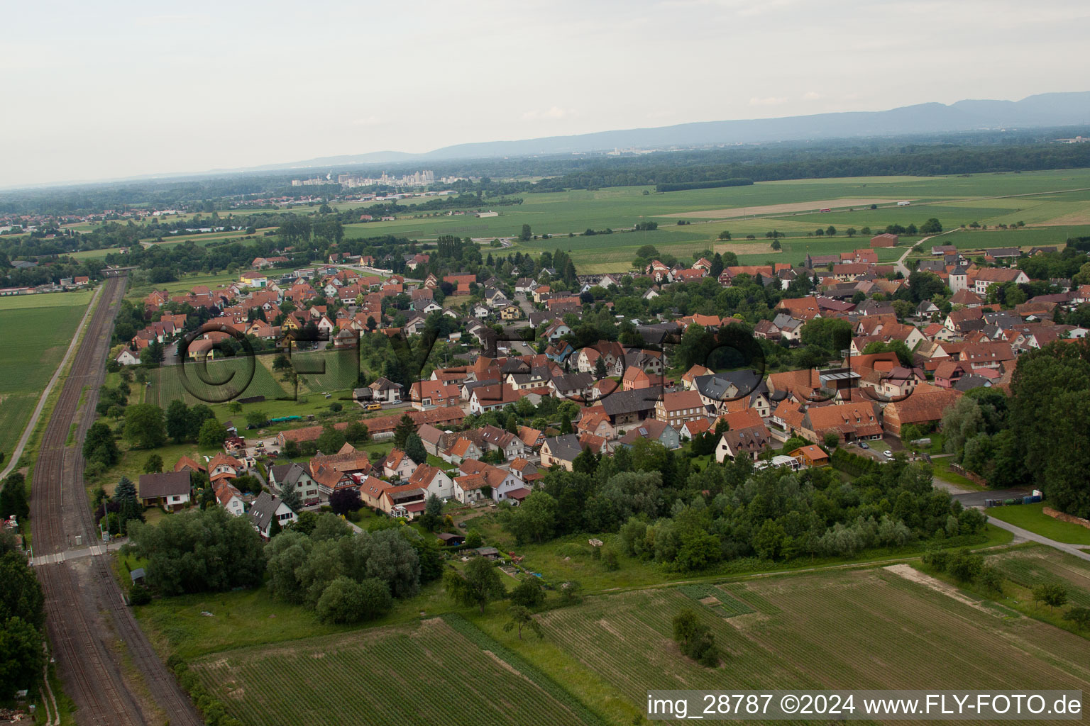 Roppenheim dans le département Bas Rhin, France d'en haut