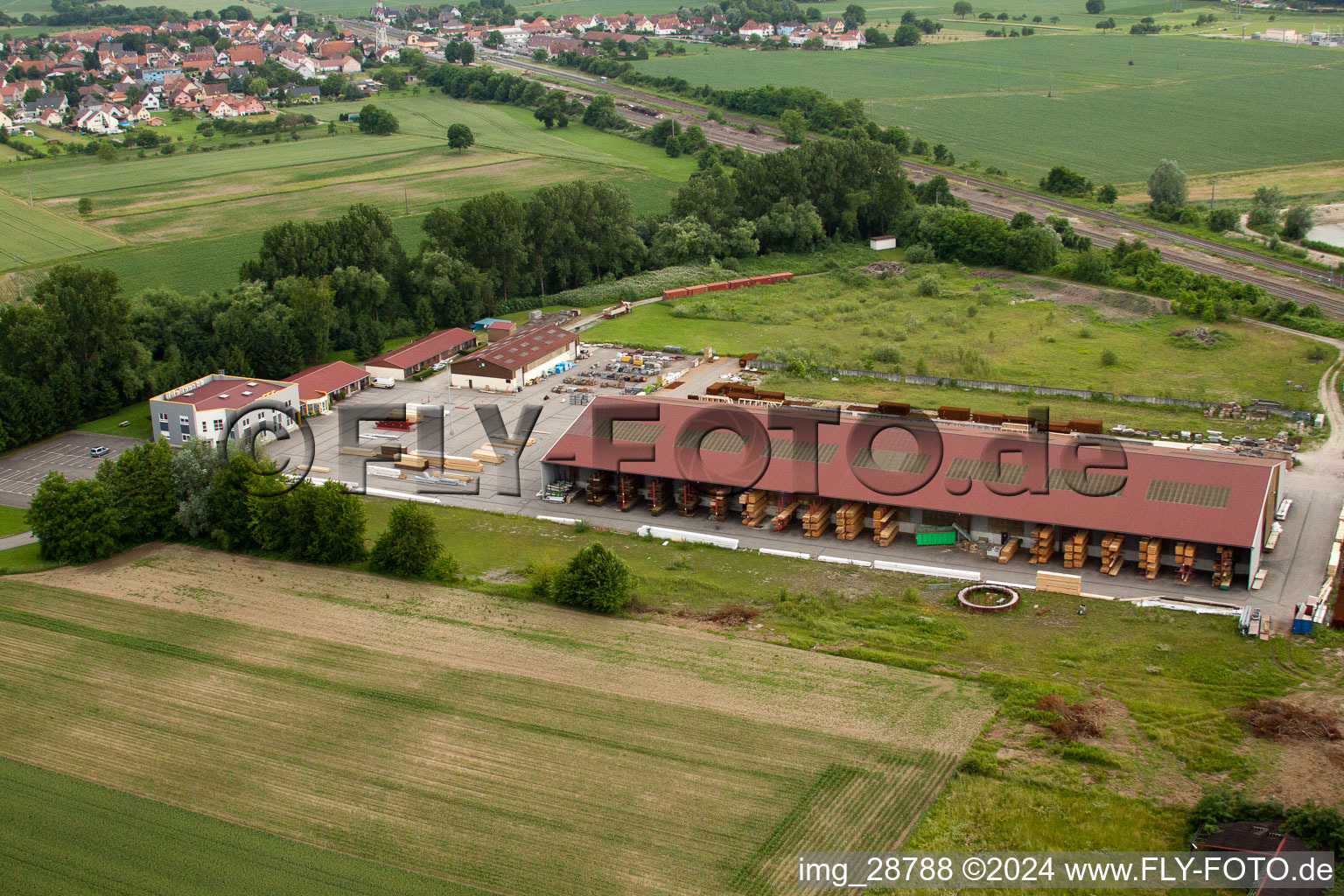 Vue aérienne de Loup des systèmes à Roppenheim dans le département Bas Rhin, France