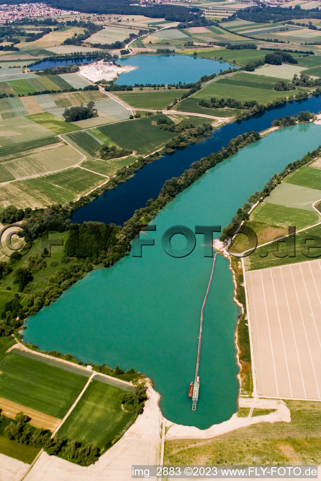 Vue aérienne de Kiesweier à Jockgrim dans le département Rhénanie-Palatinat, Allemagne