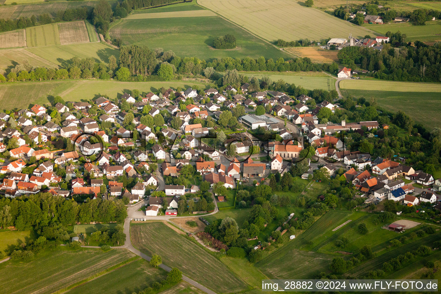 Vue aérienne de Quartier Honau in Rheinau dans le département Bade-Wurtemberg, Allemagne