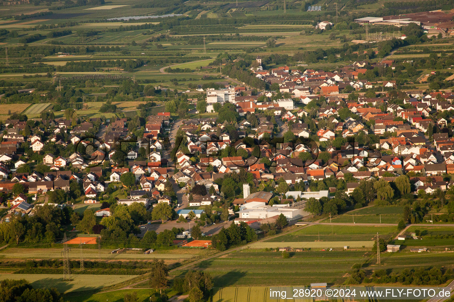 Vue d'oiseau de Quartier Urloffen in Appenweier dans le département Bade-Wurtemberg, Allemagne