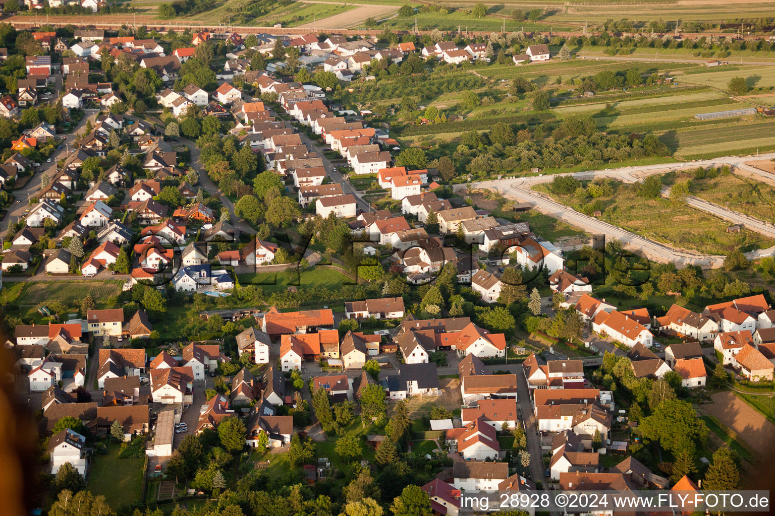 Vue aérienne de Rue Runzweg à le quartier Urloffen in Appenweier dans le département Bade-Wurtemberg, Allemagne