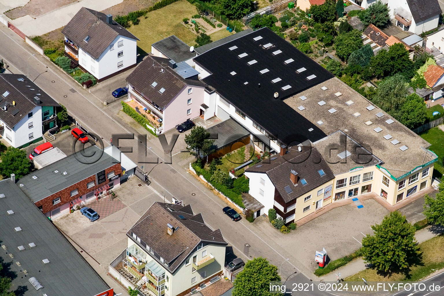 Vue aérienne de Lauterburgerstrasse DECO-DOMUS à Kandel dans le département Rhénanie-Palatinat, Allemagne