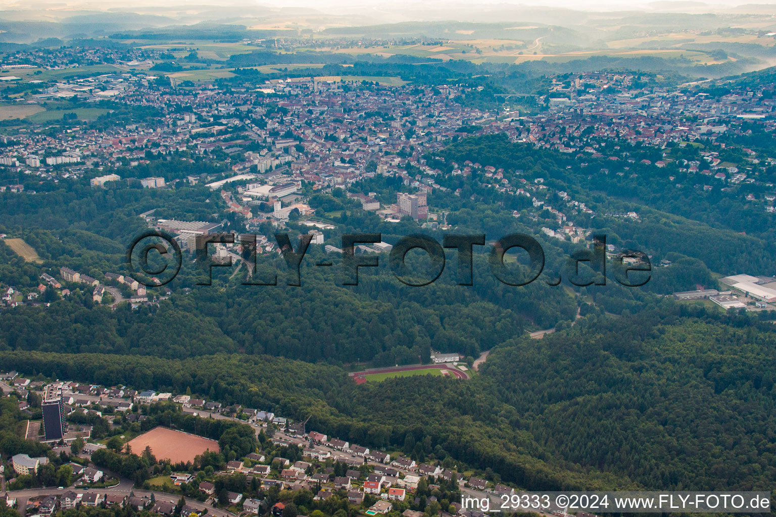 Vue d'oiseau de Pirmasens dans le département Rhénanie-Palatinat, Allemagne