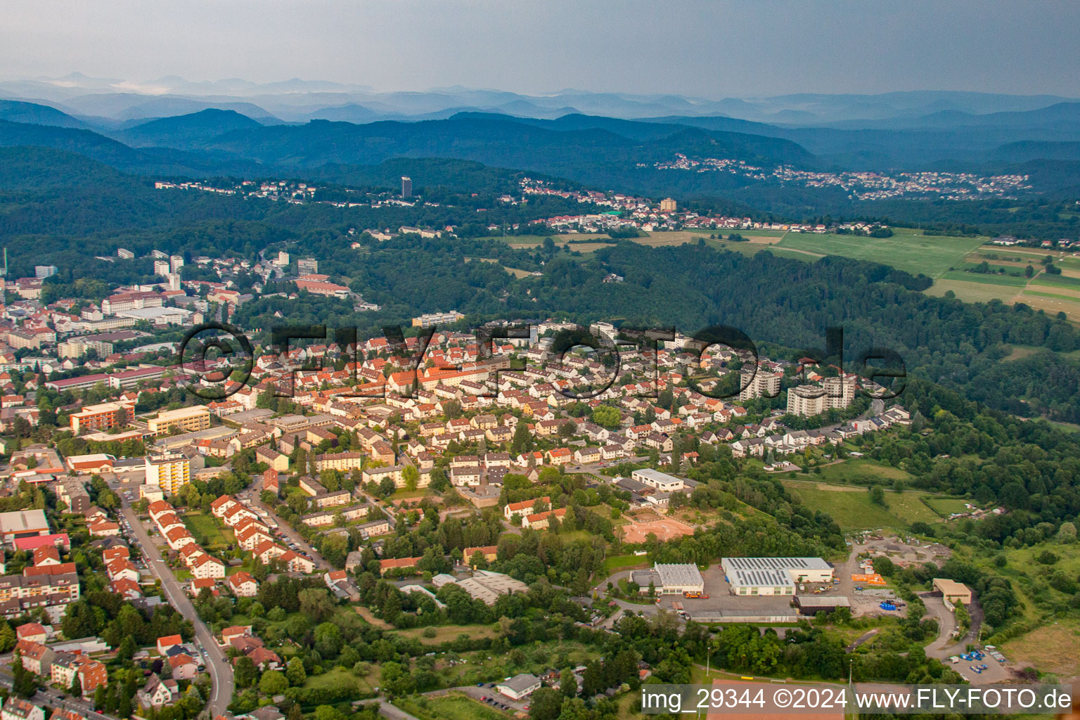 Photographie aérienne de Pirmasens dans le département Rhénanie-Palatinat, Allemagne