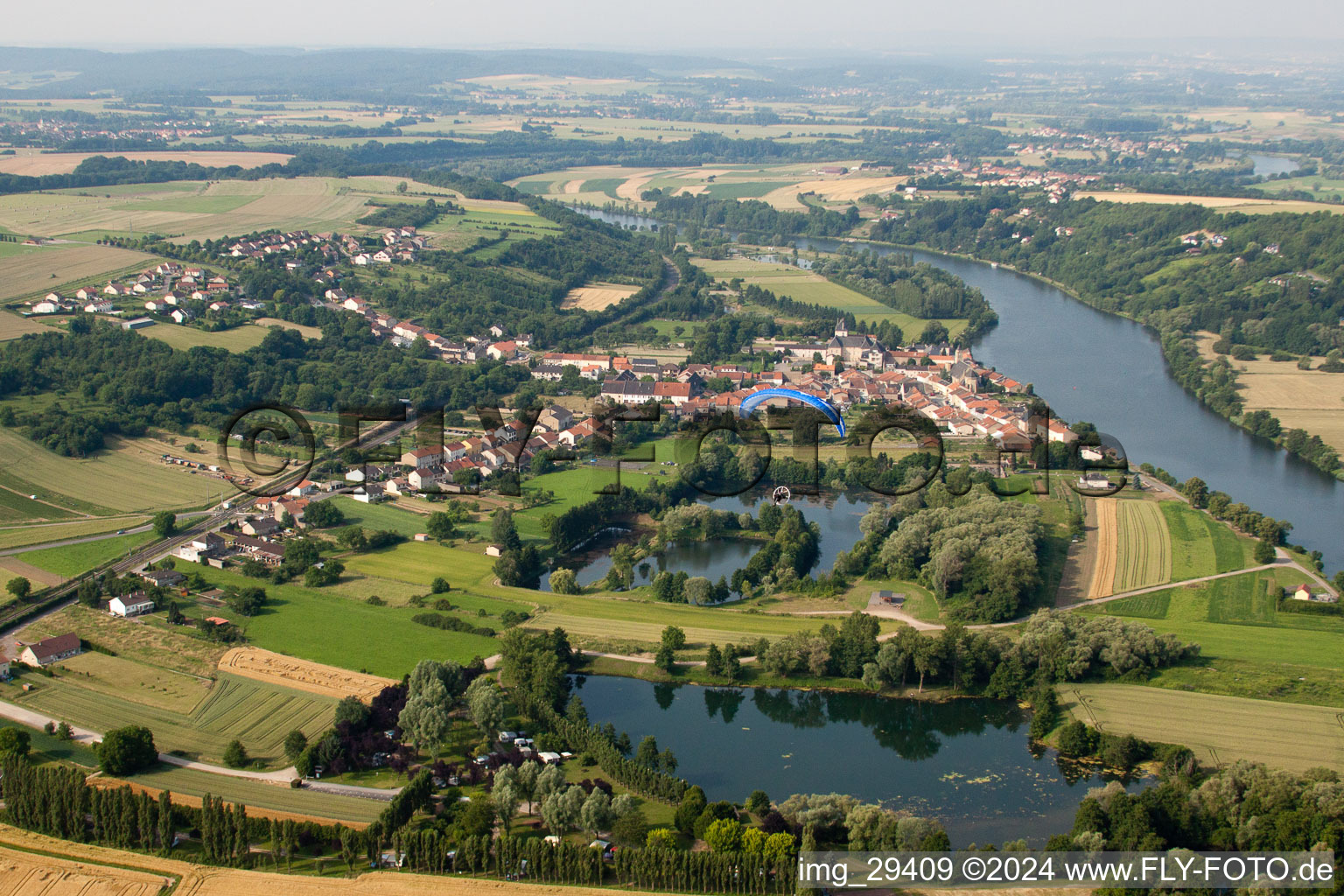 Vue aérienne de Rettel dans le département Moselle, France