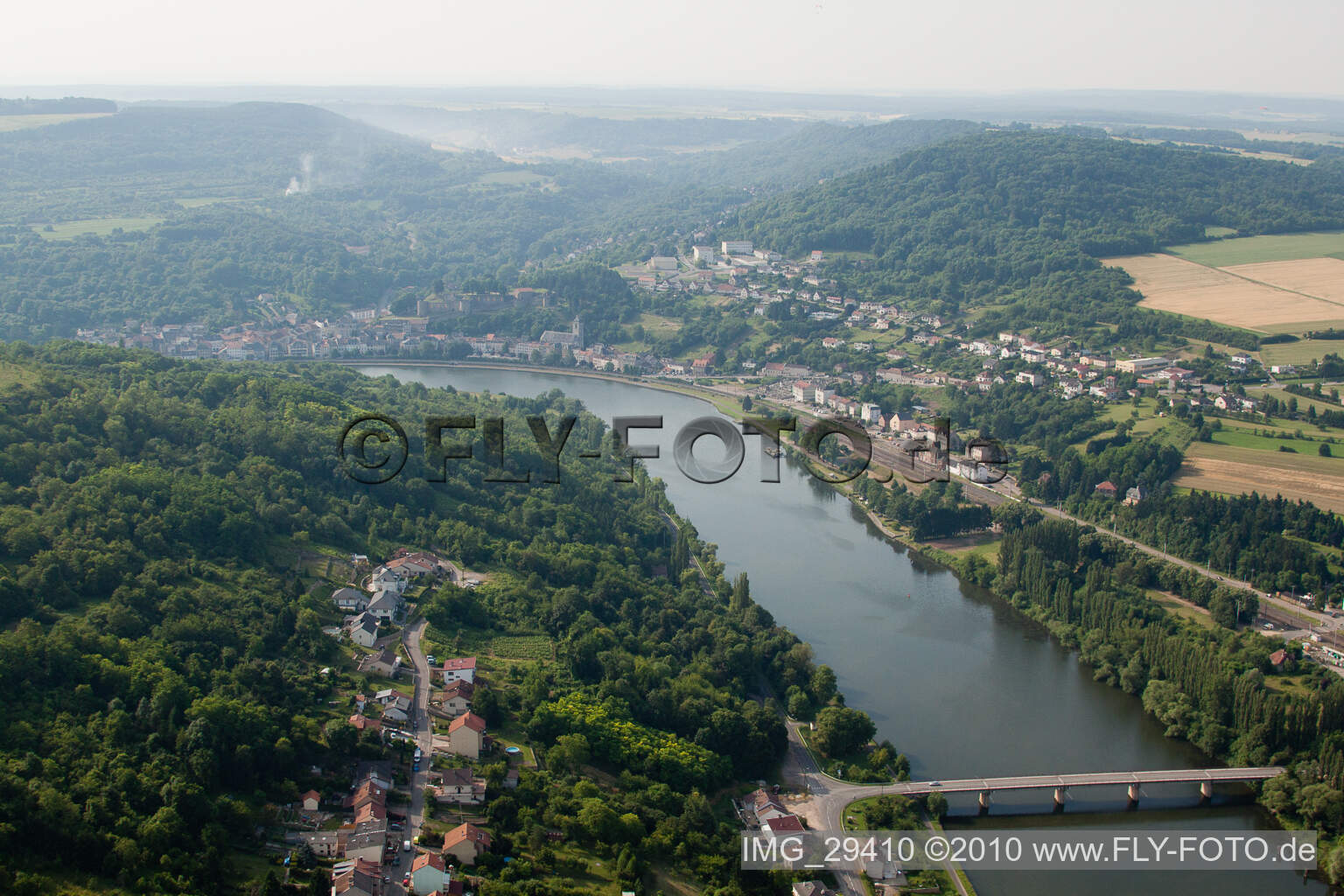 Vue aérienne de Contz-les-Bains dans le département Moselle, France