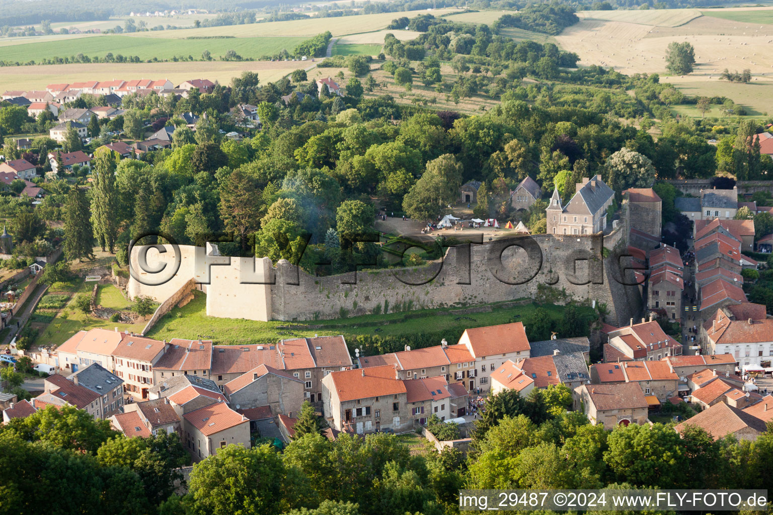 Vue oblique de Rodemack dans le département Moselle, France