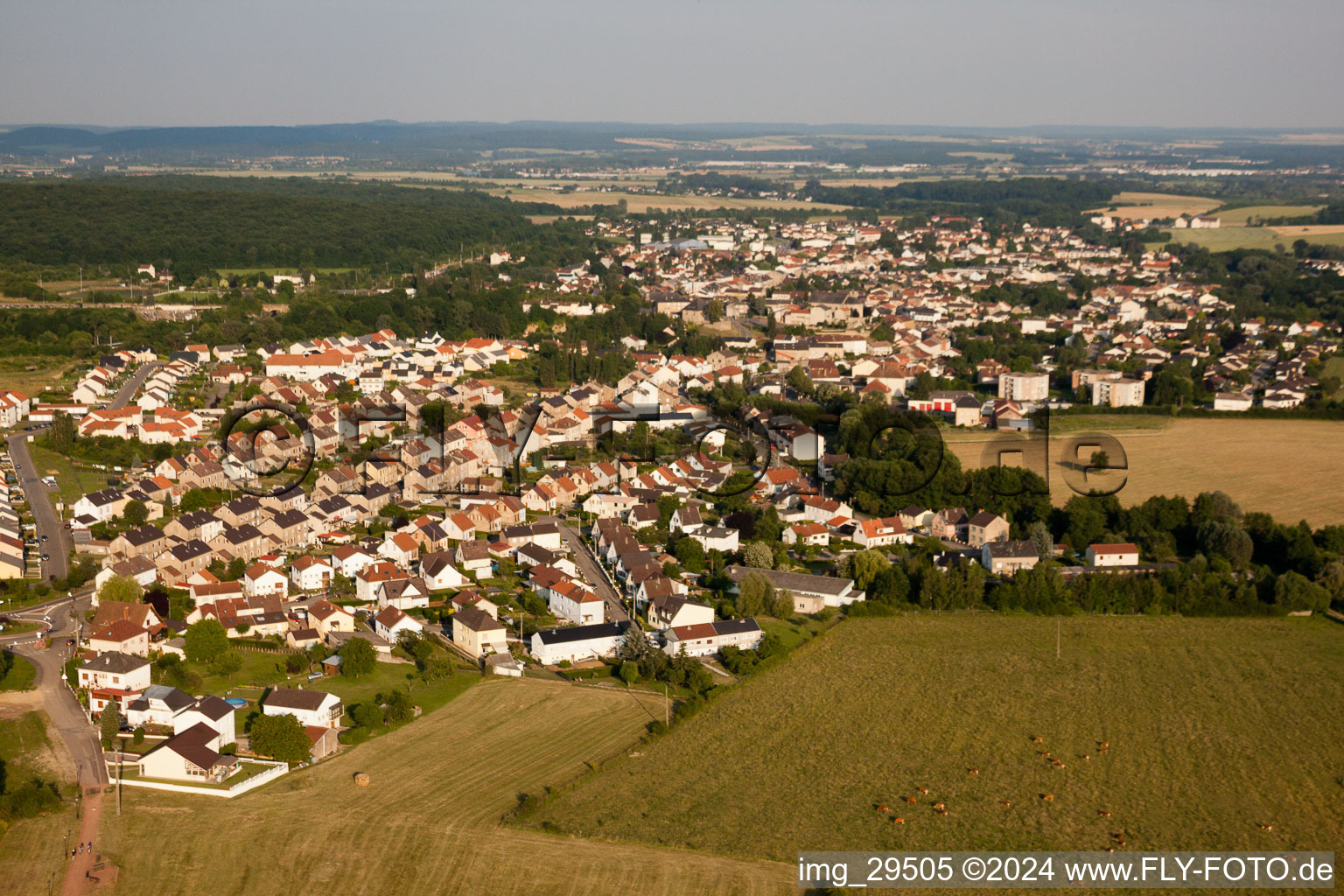 Vue aérienne de Hettange-Grande dans le département Moselle, France