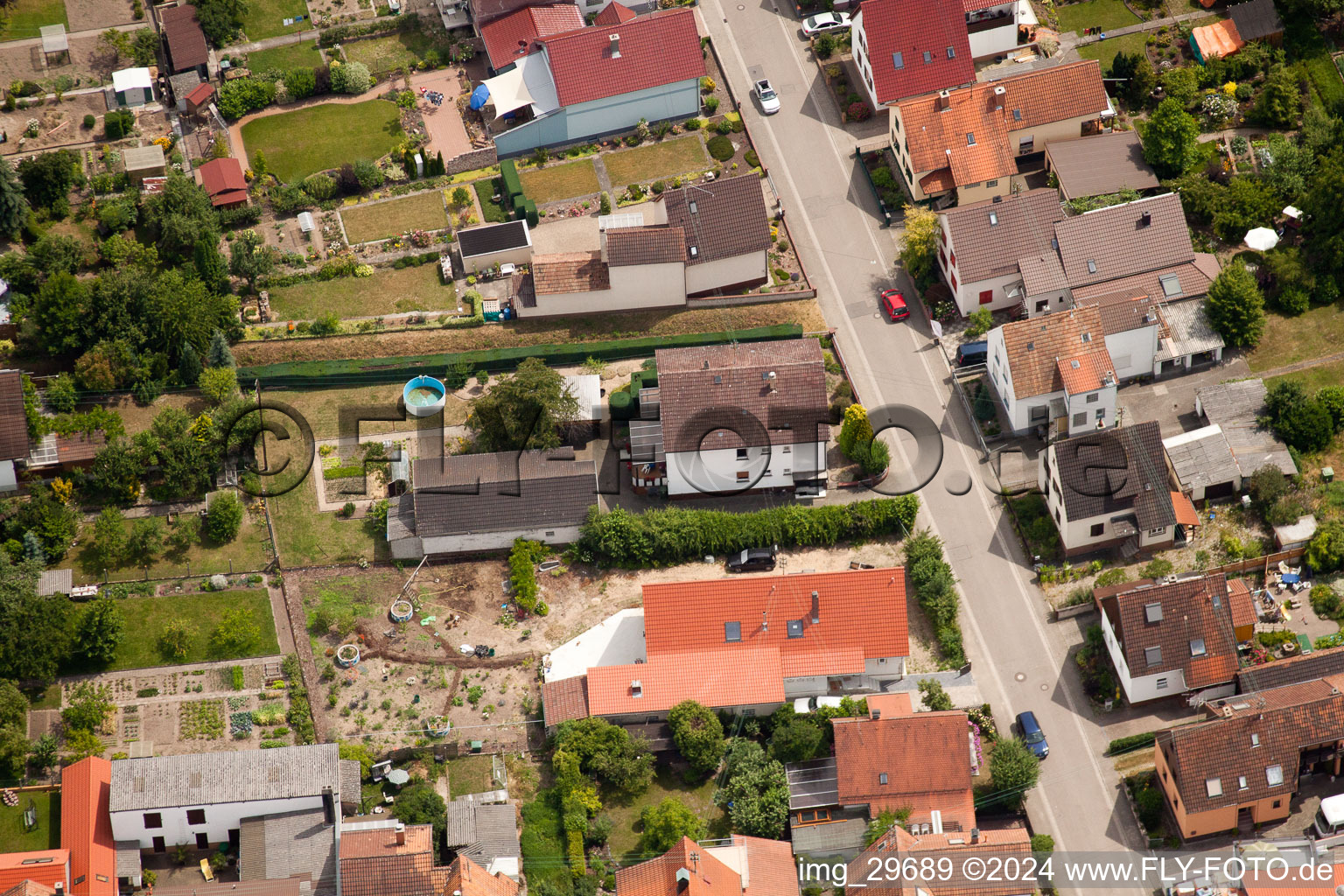 Kandel dans le département Rhénanie-Palatinat, Allemagne depuis l'avion