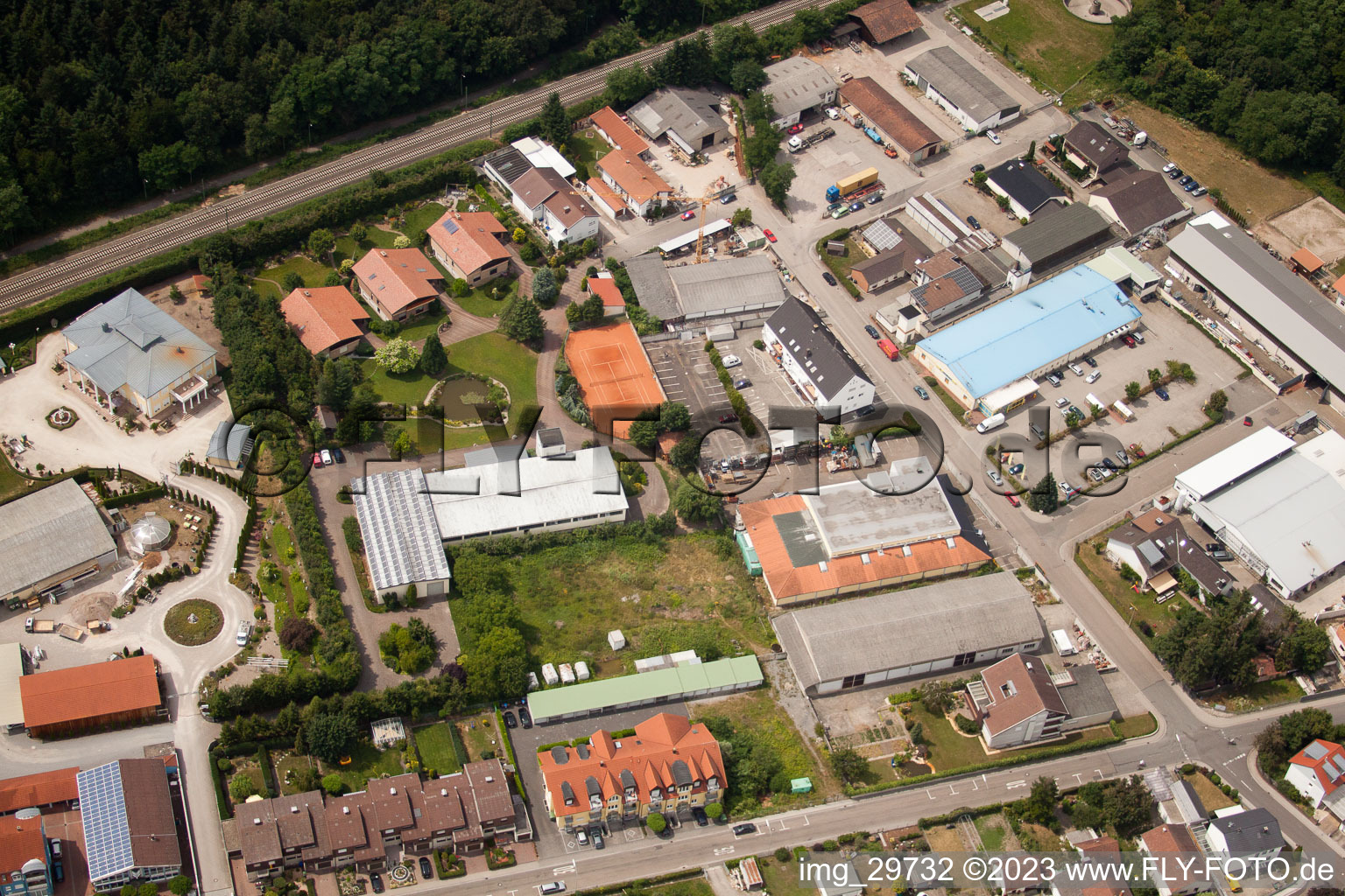 Vue aérienne de Jockgrim dans le département Rhénanie-Palatinat, Allemagne