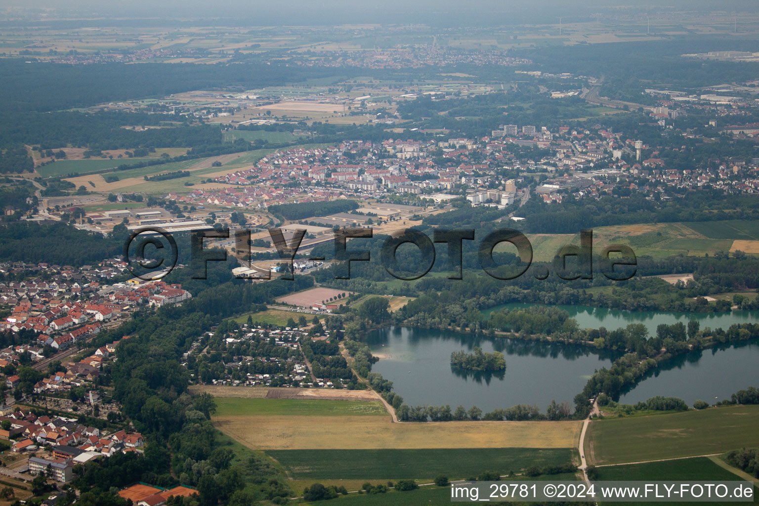 Vue aérienne de Quartier Sondernheim in Germersheim dans le département Rhénanie-Palatinat, Allemagne