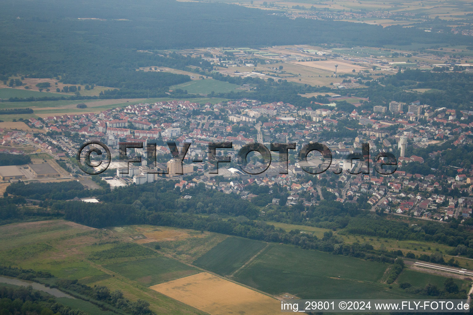 Vue aérienne de Du sud à Germersheim dans le département Rhénanie-Palatinat, Allemagne