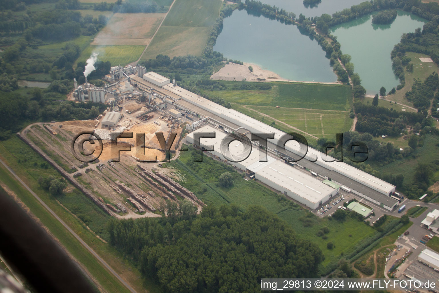 Image drone de Meubles et boiseries Nolte à Germersheim dans le département Rhénanie-Palatinat, Allemagne