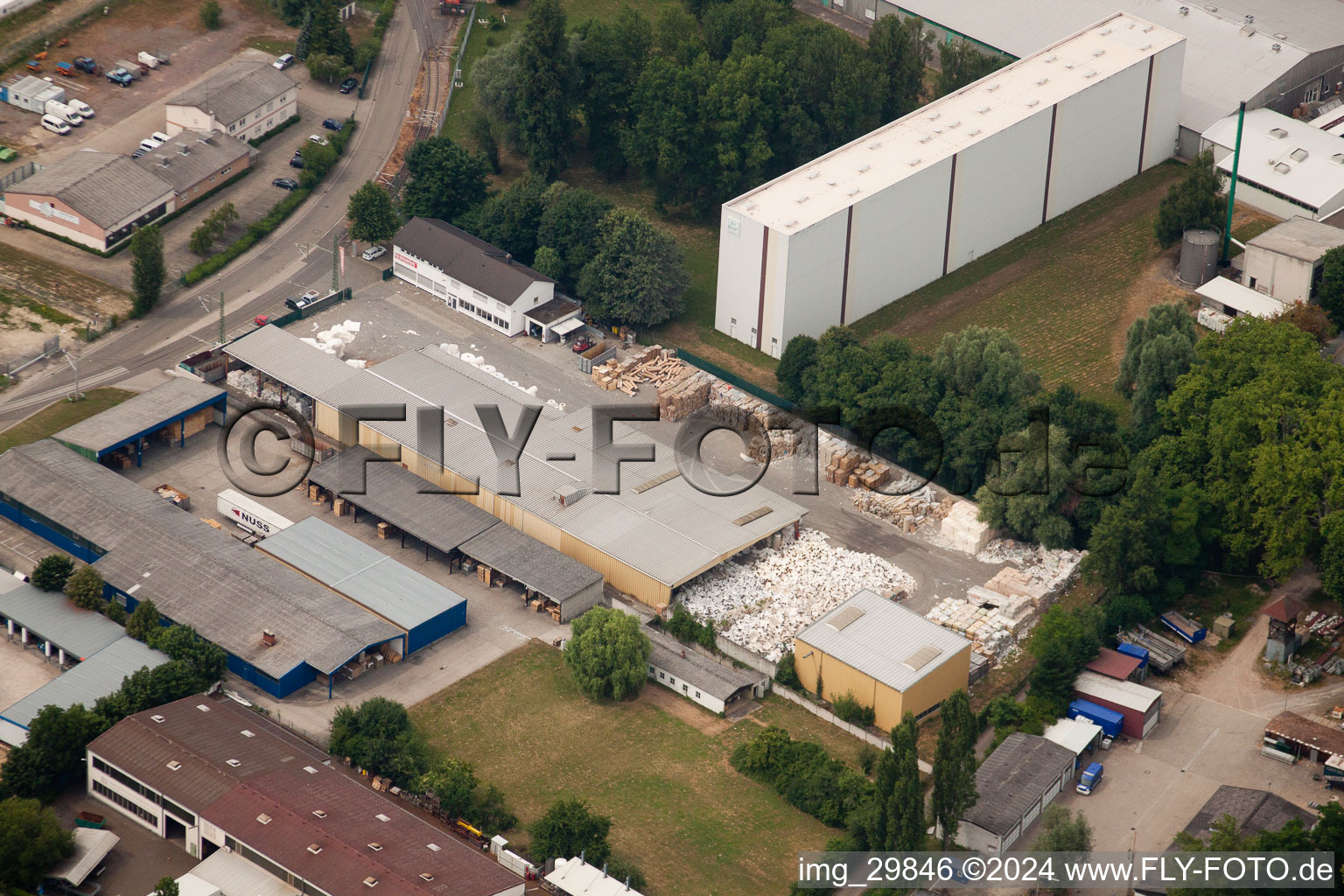 Port à Germersheim dans le département Rhénanie-Palatinat, Allemagne vue d'en haut