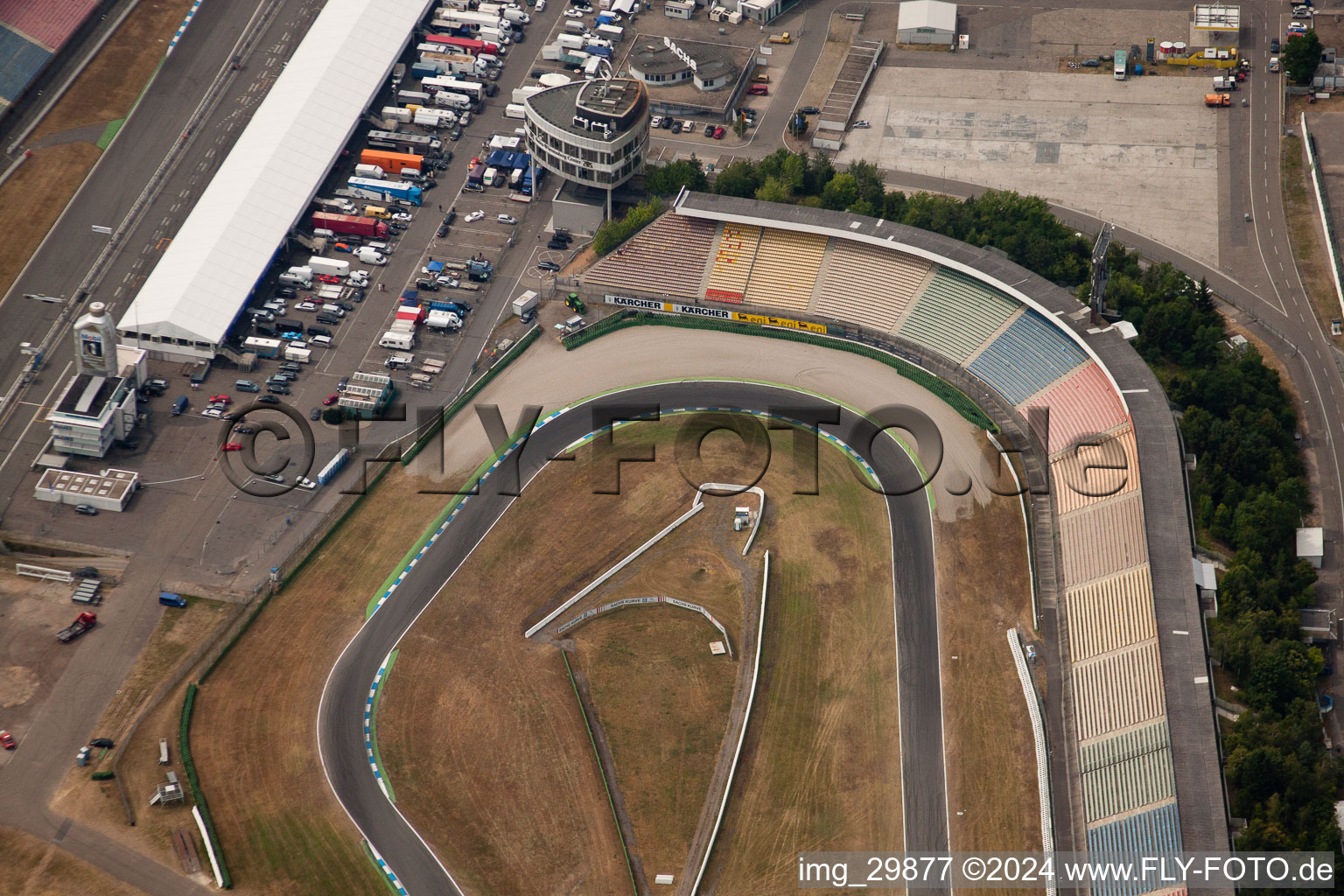 Motodrome à Hockenheim dans le département Bade-Wurtemberg, Allemagne d'en haut