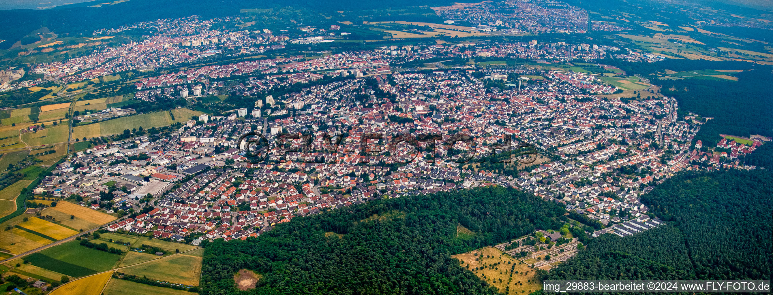 Photographie aérienne de Sandhausen dans le département Bade-Wurtemberg, Allemagne