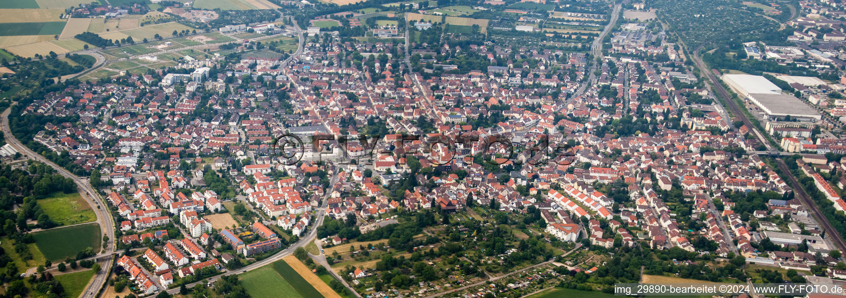 Vue aérienne de Quartier Kirchheim in Heidelberg dans le département Bade-Wurtemberg, Allemagne