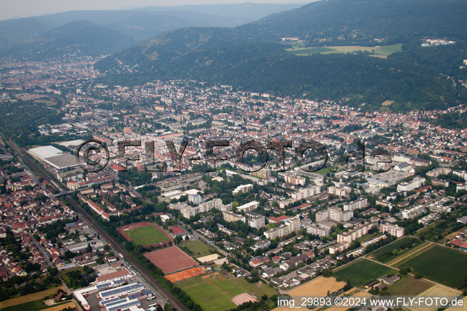 Quartier Rohrbach in Heidelberg dans le département Bade-Wurtemberg, Allemagne vue du ciel