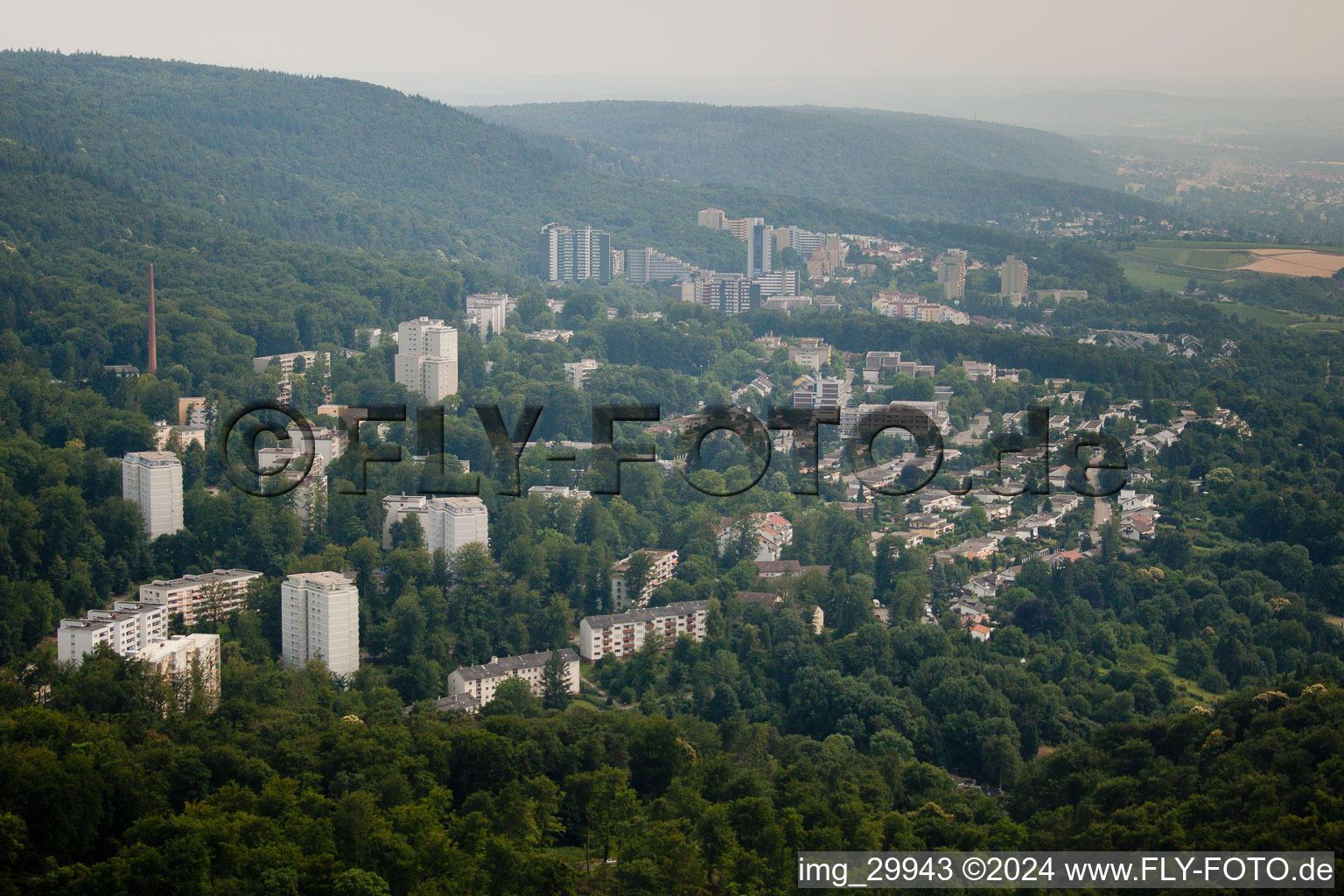 Vue aérienne de HD-Boxberg depuis le nord à le quartier Boxberg in Heidelberg dans le département Bade-Wurtemberg, Allemagne