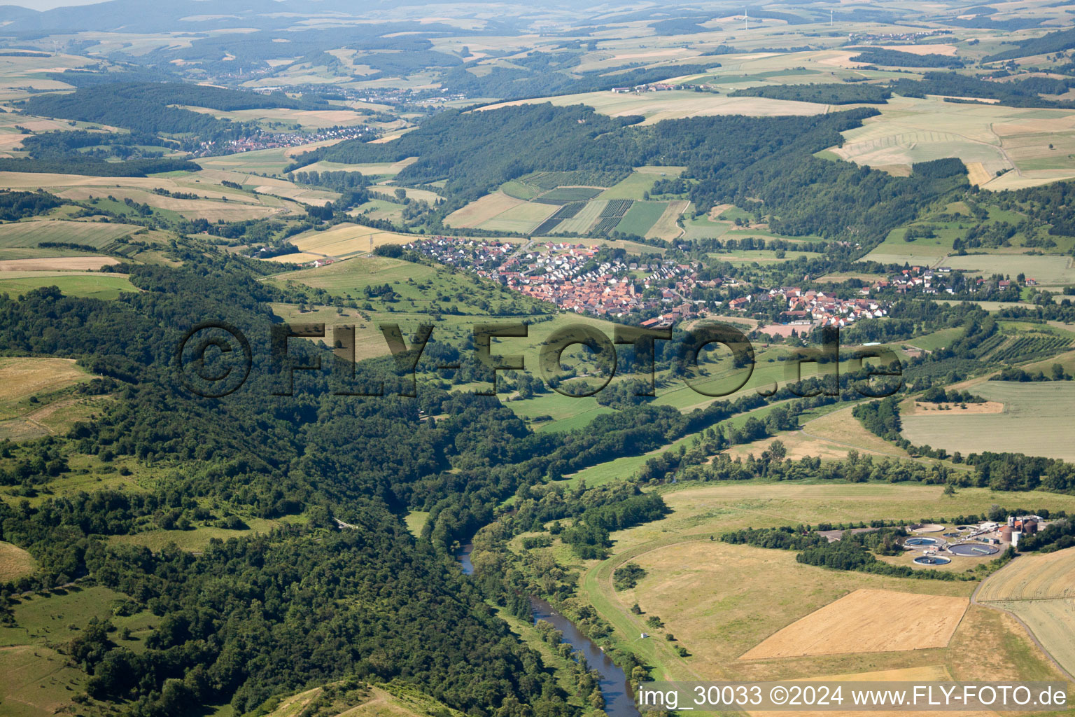 Vue aérienne de Niederhausen dans le département Rhénanie-Palatinat, Allemagne