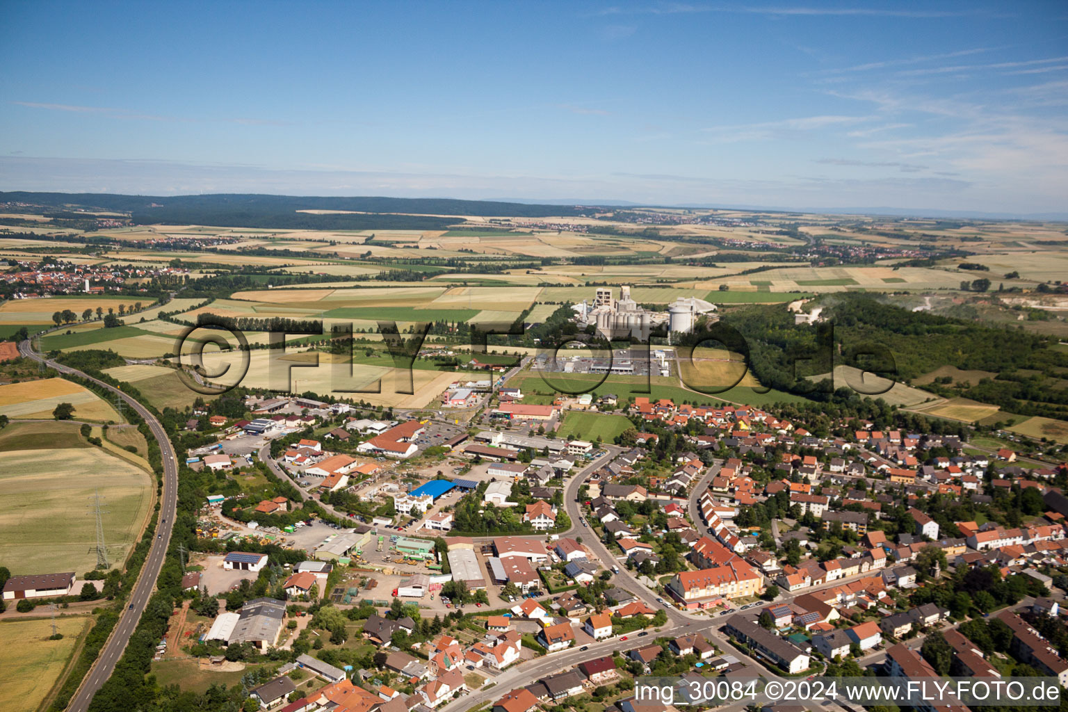 Cimenterie Dyckerhoff à Göllheim dans le département Rhénanie-Palatinat, Allemagne vue d'en haut