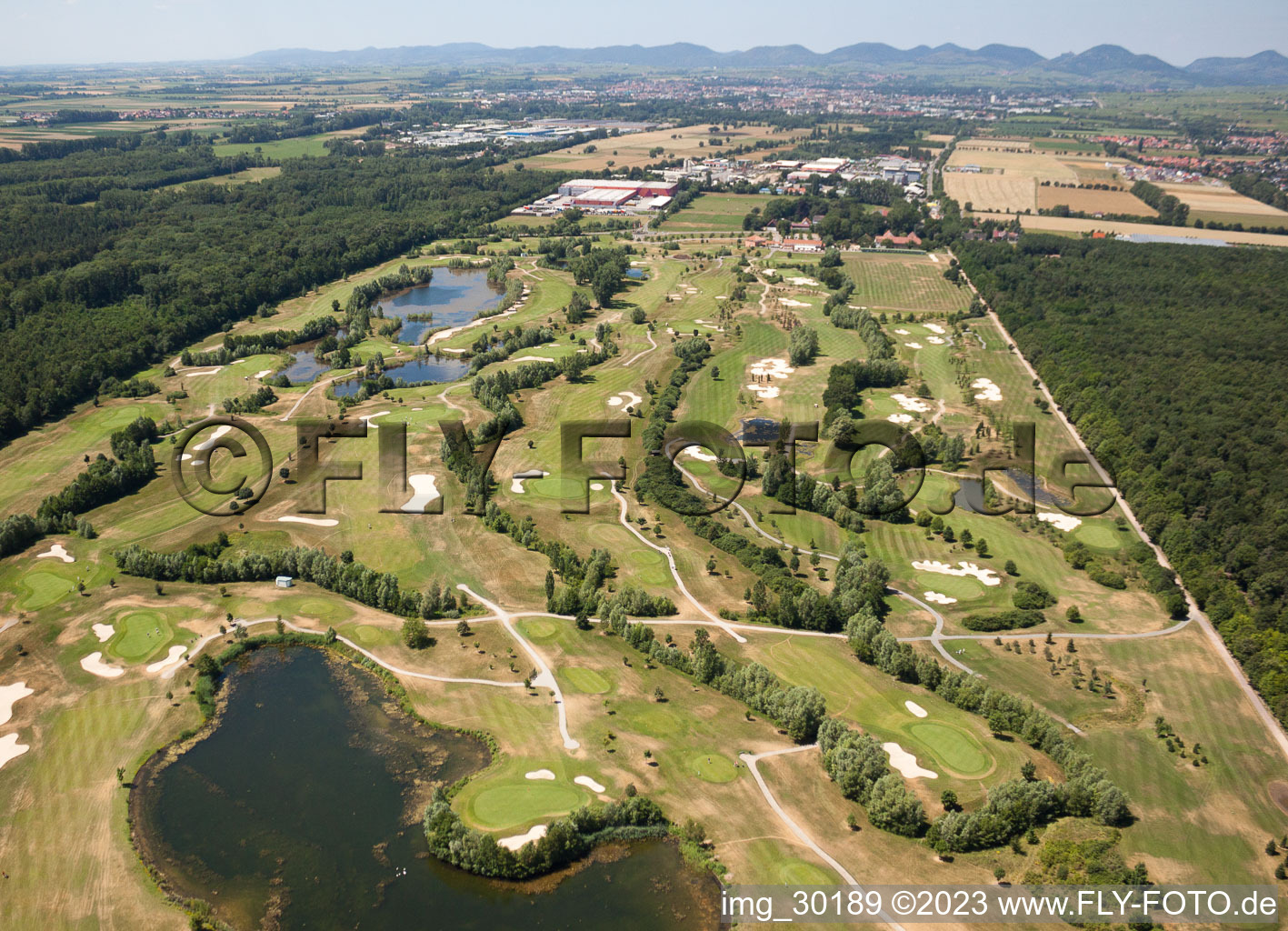 Image drone de Golfclub Dreihof à Essingen dans le département Rhénanie-Palatinat, Allemagne