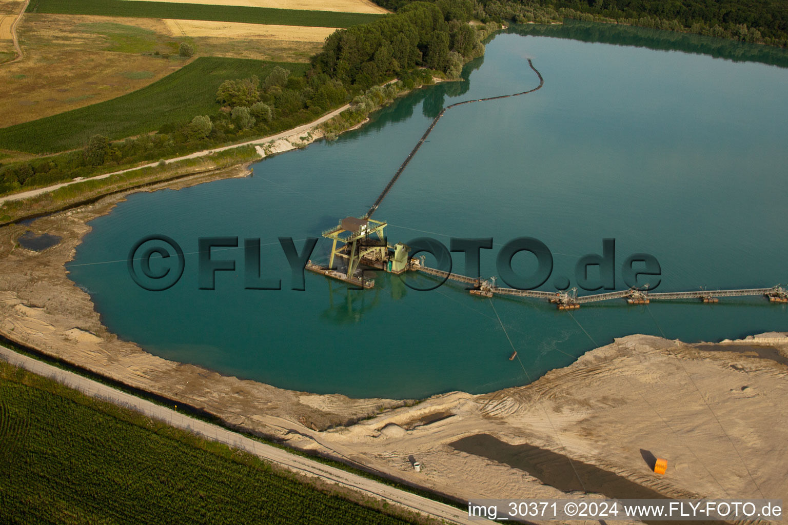 Photographie aérienne de Travaux de gravier à Gambsheim dans le département Bas Rhin, France