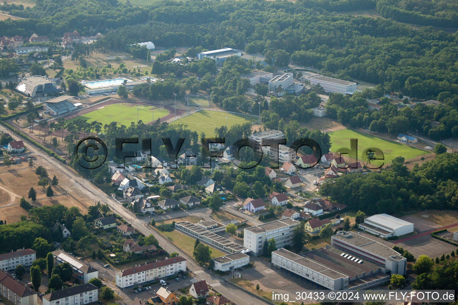 Vue oblique de Bischwiller dans le département Bas Rhin, France