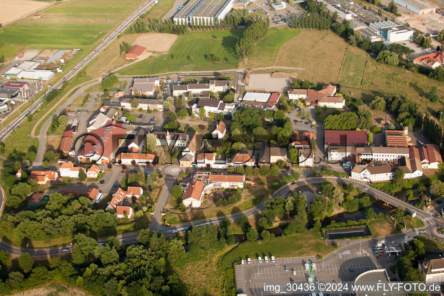 Bischwiller dans le département Bas Rhin, France vue d'en haut