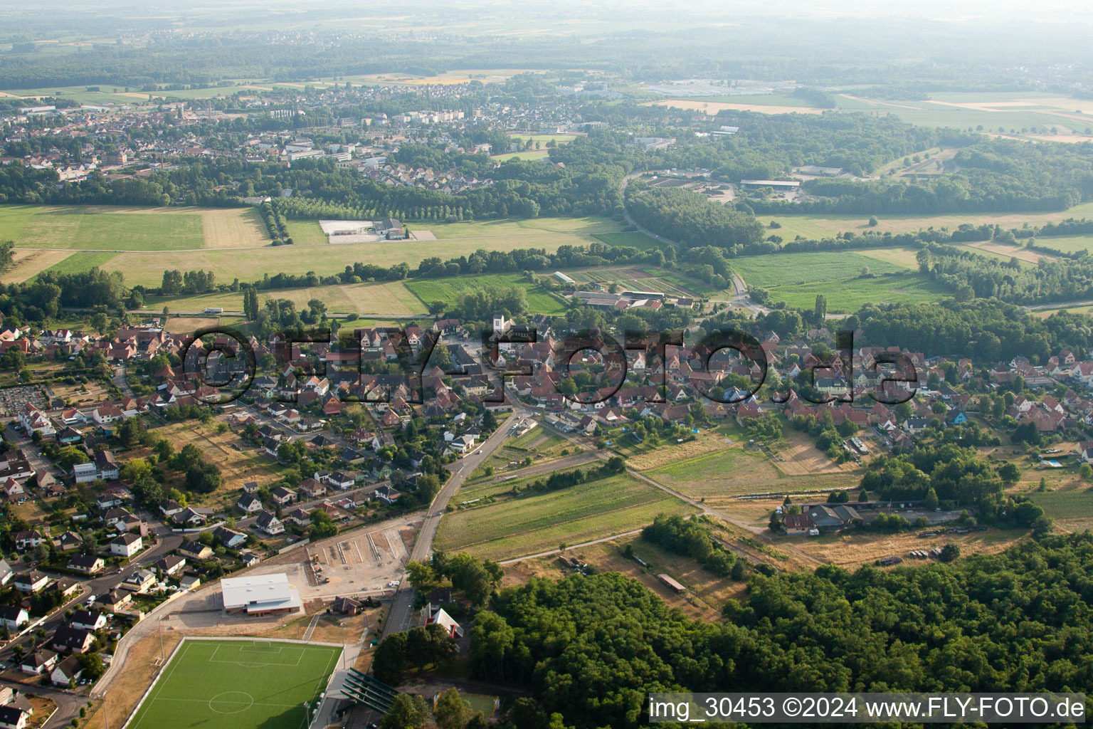 Oberhoffen-sur-Moder dans le département Bas Rhin, France depuis l'avion