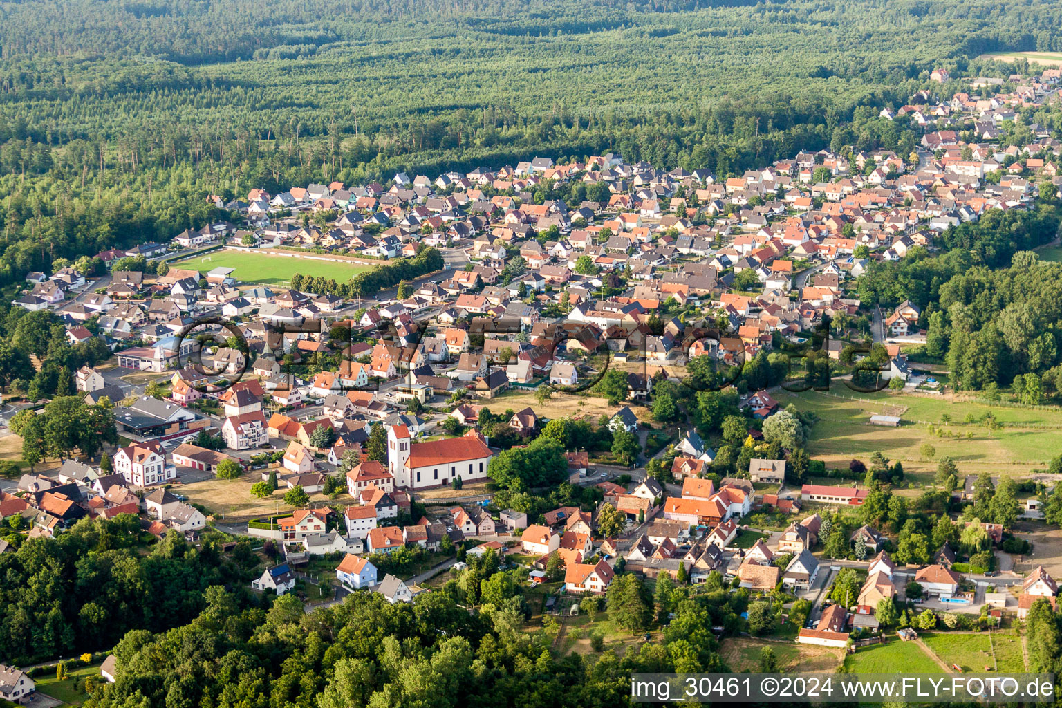 Vue oblique de Vue sur le village à Schirrhein dans le département Bas Rhin, France