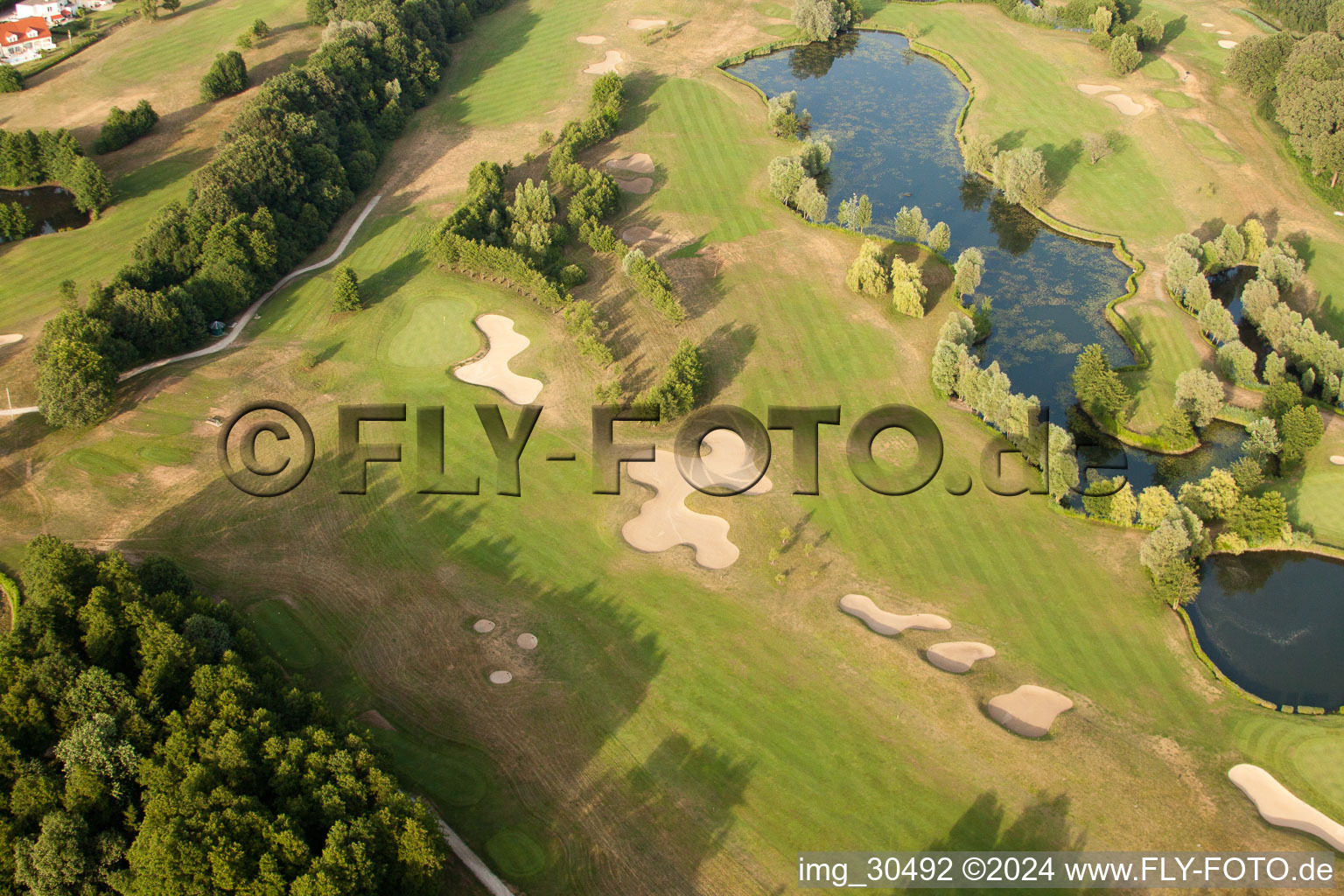 Club de golf Soufflenheim Baden-Baden à Soufflenheim dans le département Bas Rhin, France hors des airs