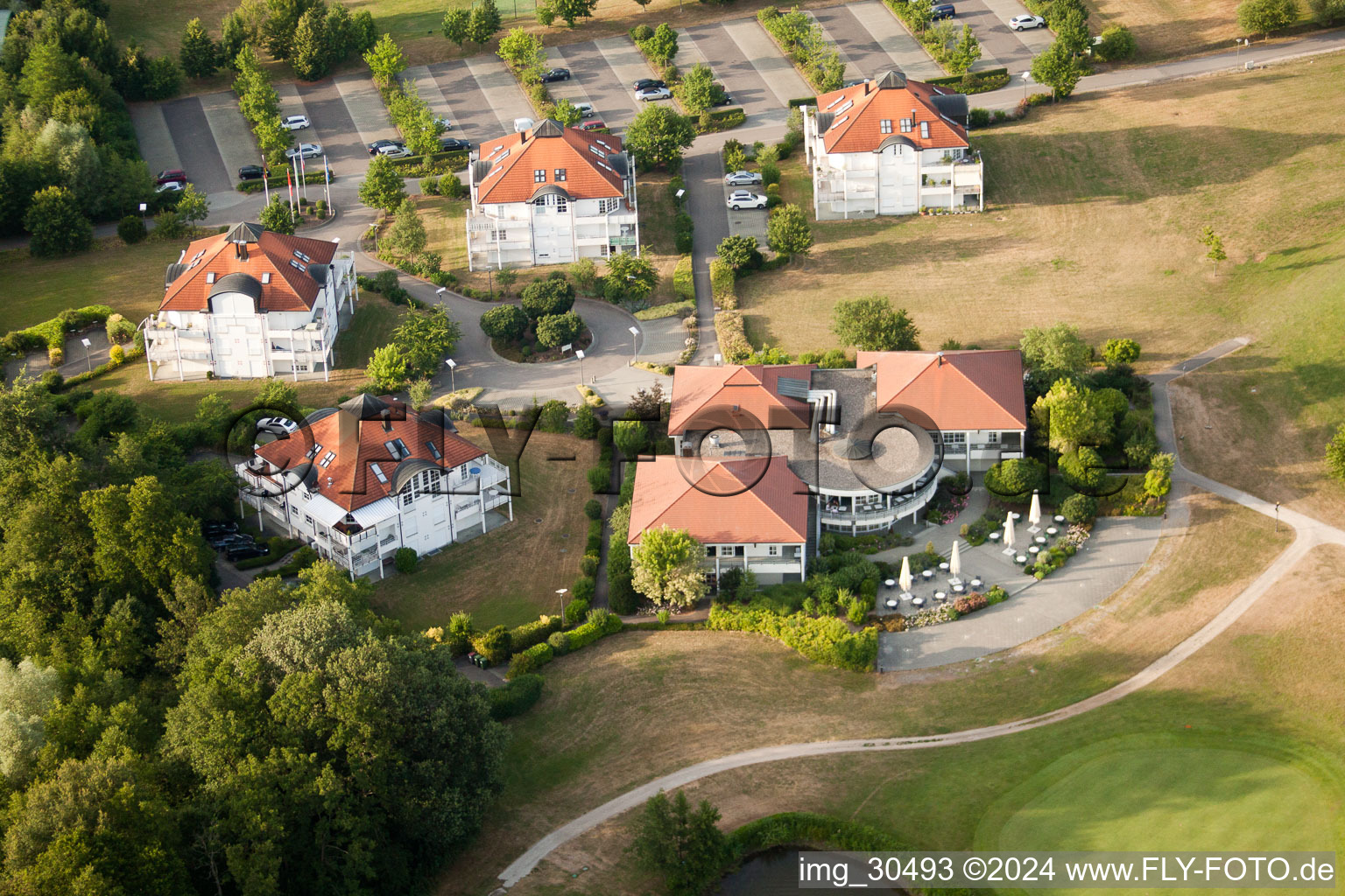 Club de golf Soufflenheim Baden-Baden à Soufflenheim dans le département Bas Rhin, France vue d'en haut