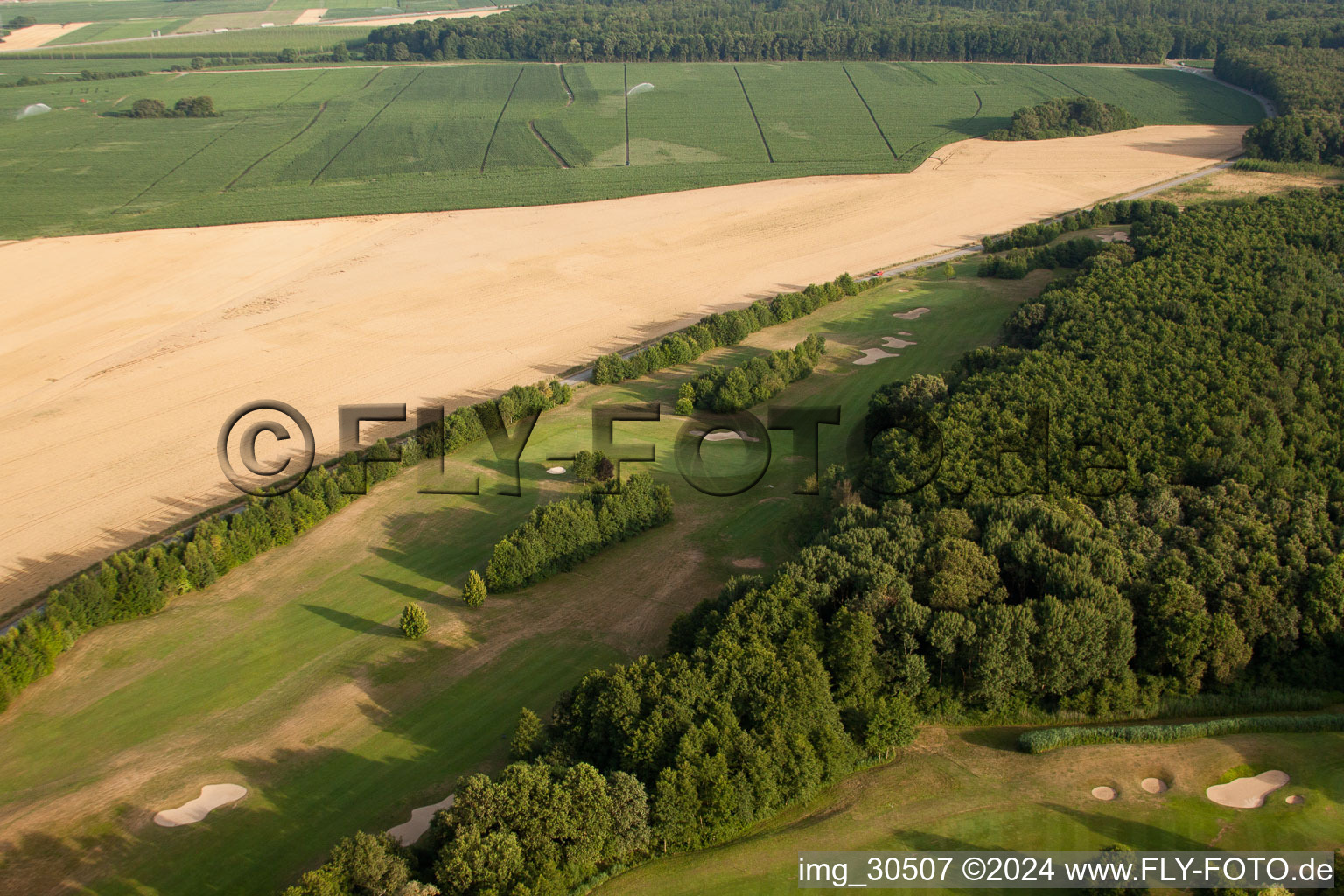 Club de golf Soufflenheim Baden-Baden à Soufflenheim dans le département Bas Rhin, France d'en haut