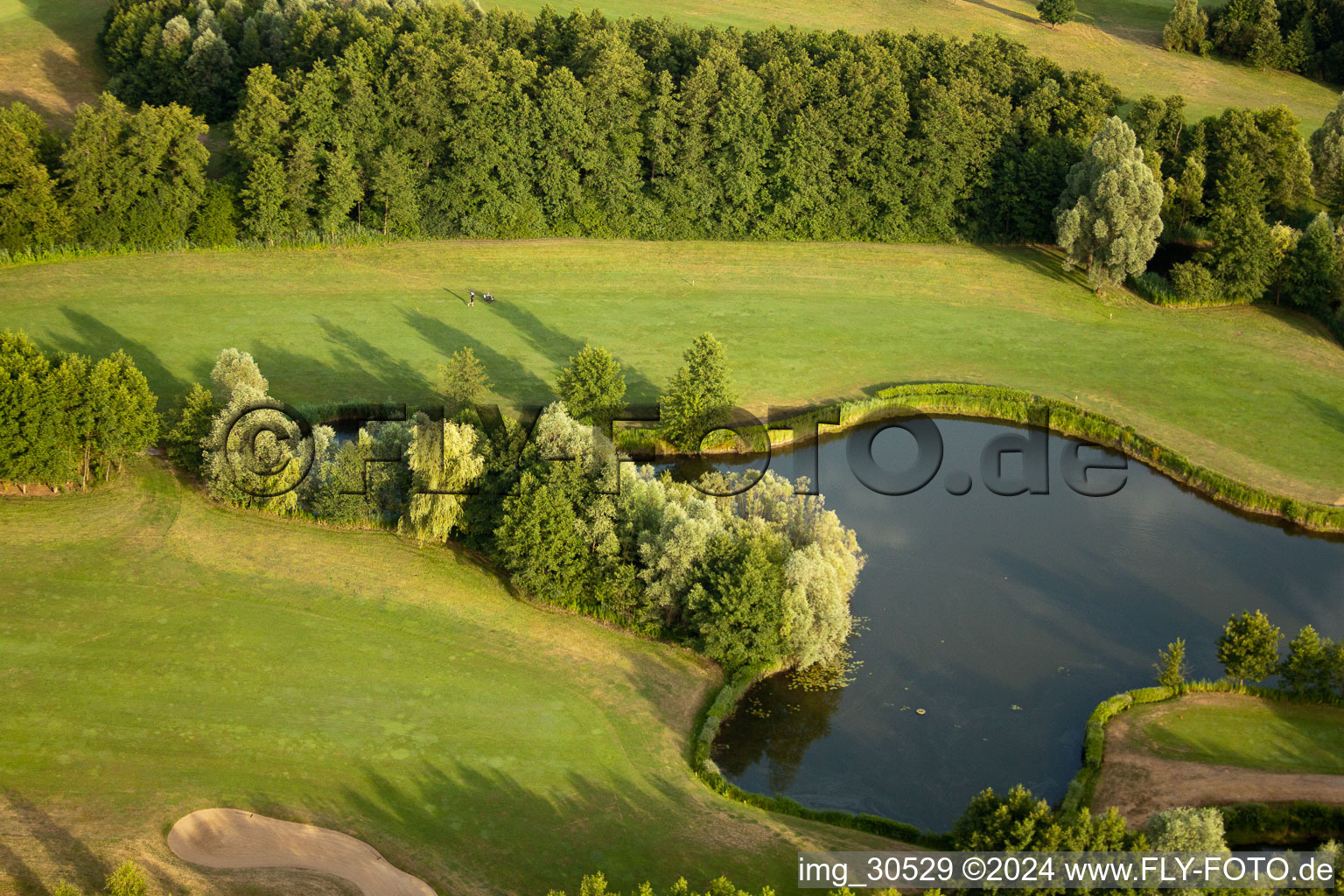 Vue d'oiseau de Club de golf Soufflenheim Baden-Baden à Soufflenheim dans le département Bas Rhin, France