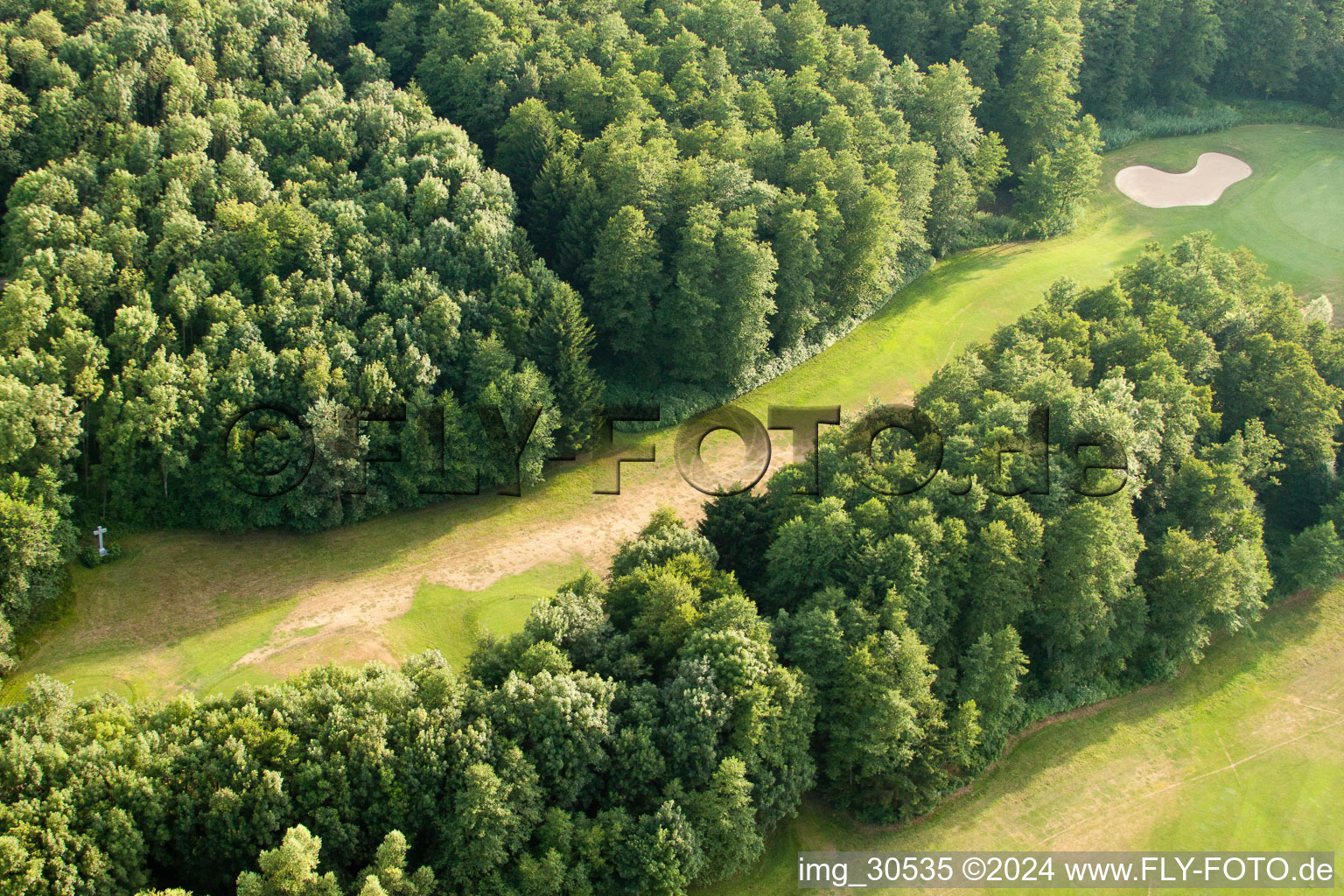 Club de golf Soufflenheim Baden-Baden à Soufflenheim dans le département Bas Rhin, France d'un drone