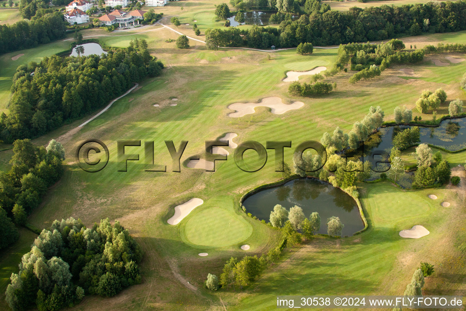 Photographie aérienne de Club de golf Soufflenheim Baden-Baden à Soufflenheim dans le département Bas Rhin, France