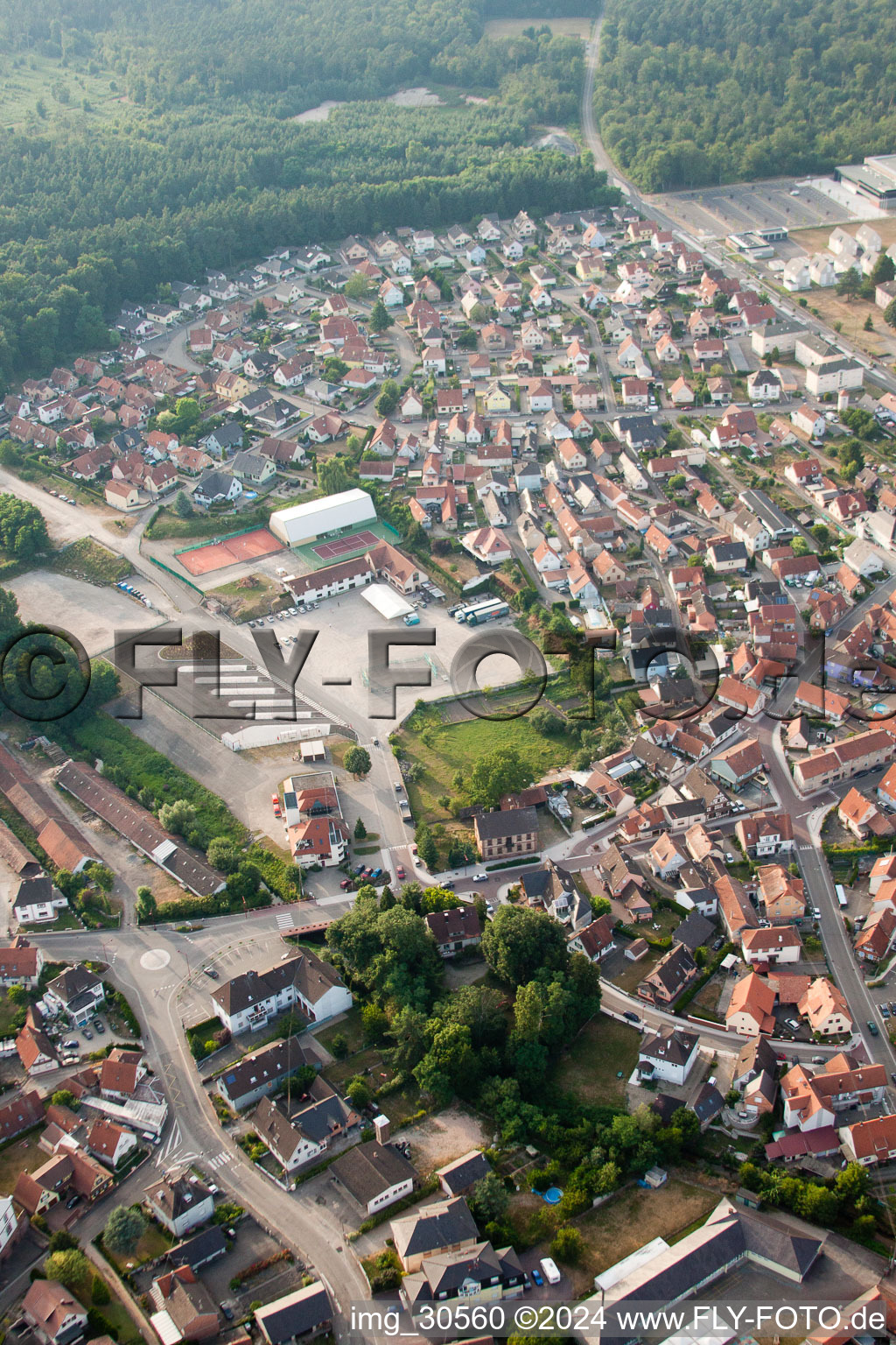 Image drone de Soufflenheim dans le département Bas Rhin, France