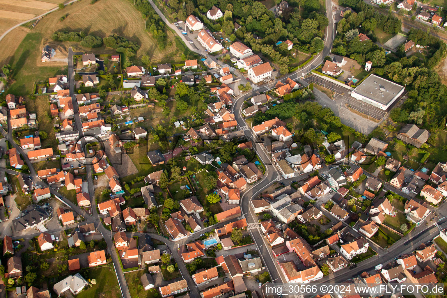 Vue oblique de Soufflenheim dans le département Bas Rhin, France